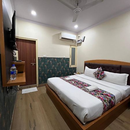 The Century Plaza Hotel Varanasi Eksteriør billede