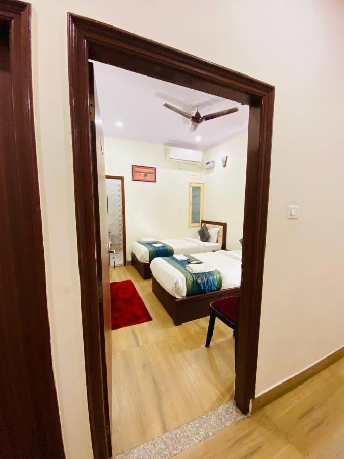The Century Plaza Hotel Varanasi Eksteriør billede